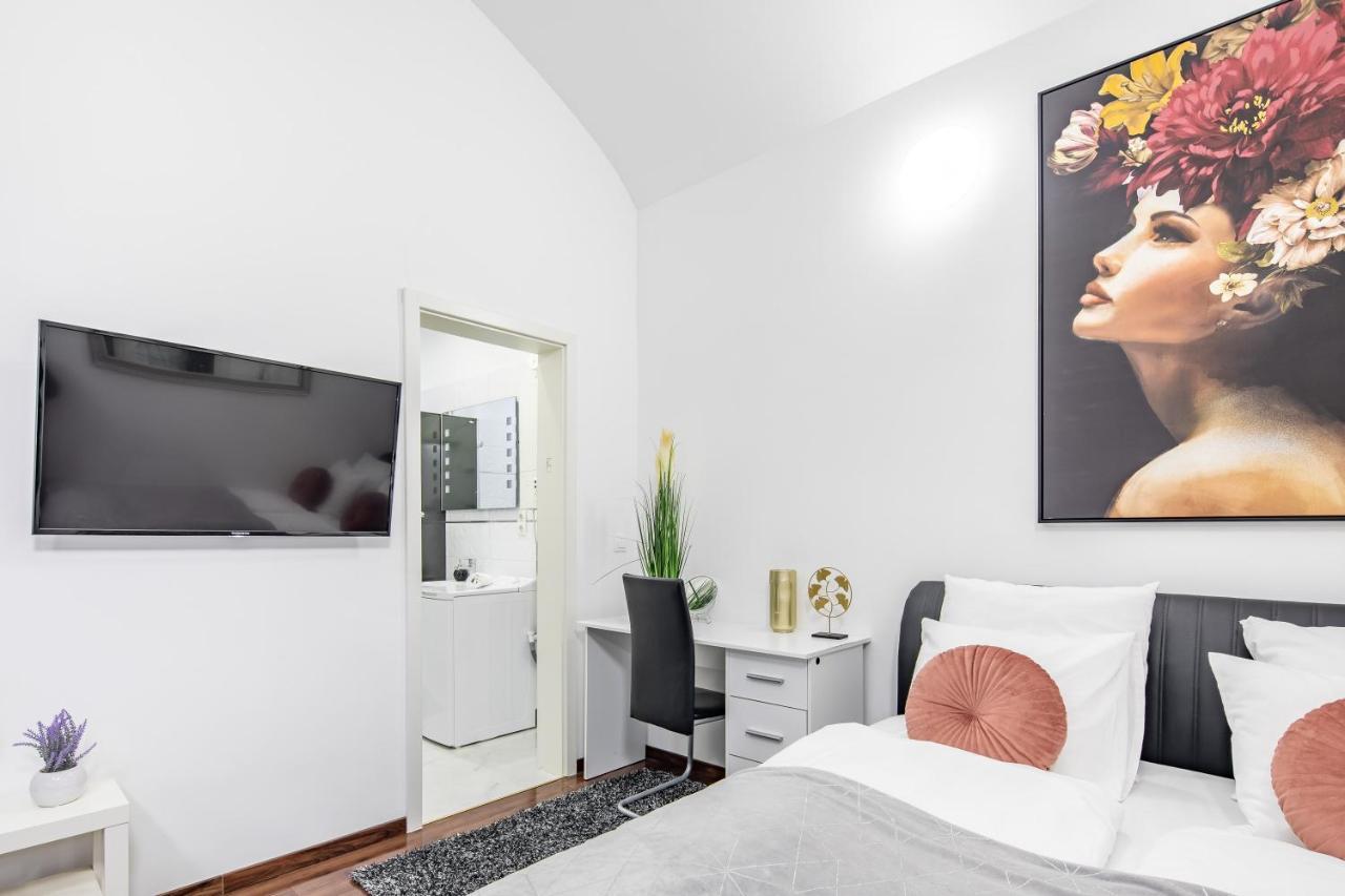Melody Meadow Apartment Budapest Ngoại thất bức ảnh